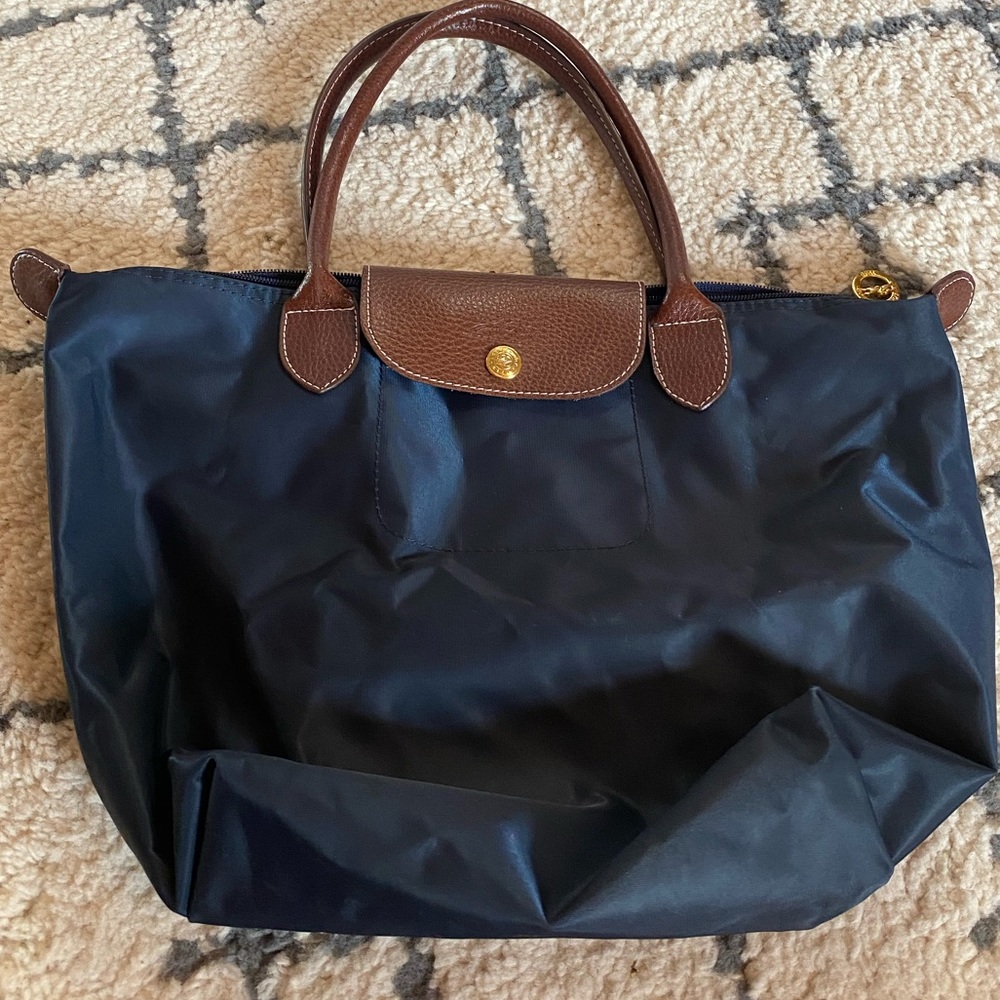 Blue nylon purse, LC style